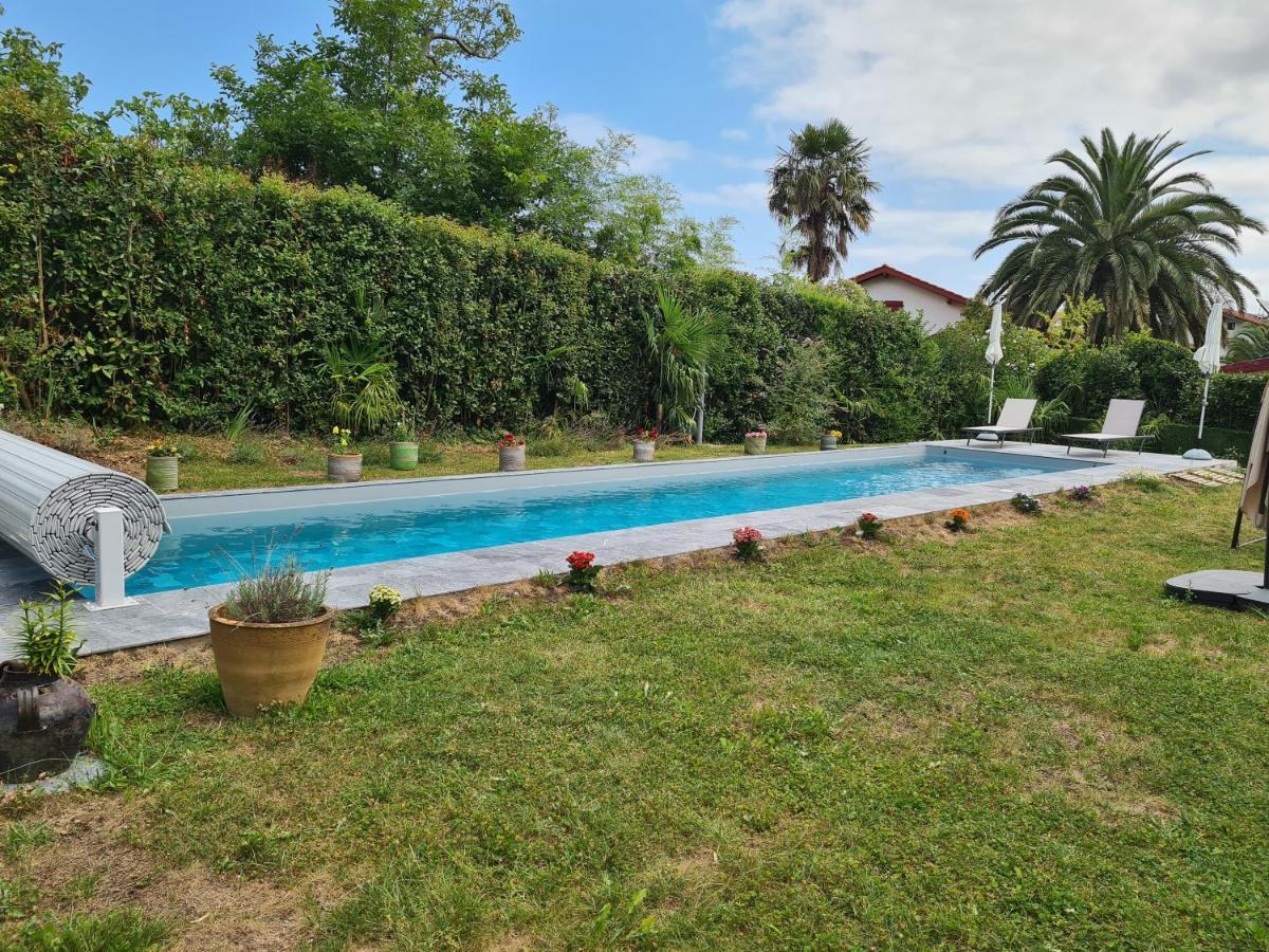 Appartement avec cuisine et grande piscine chauffée Hendaya Exterior foto