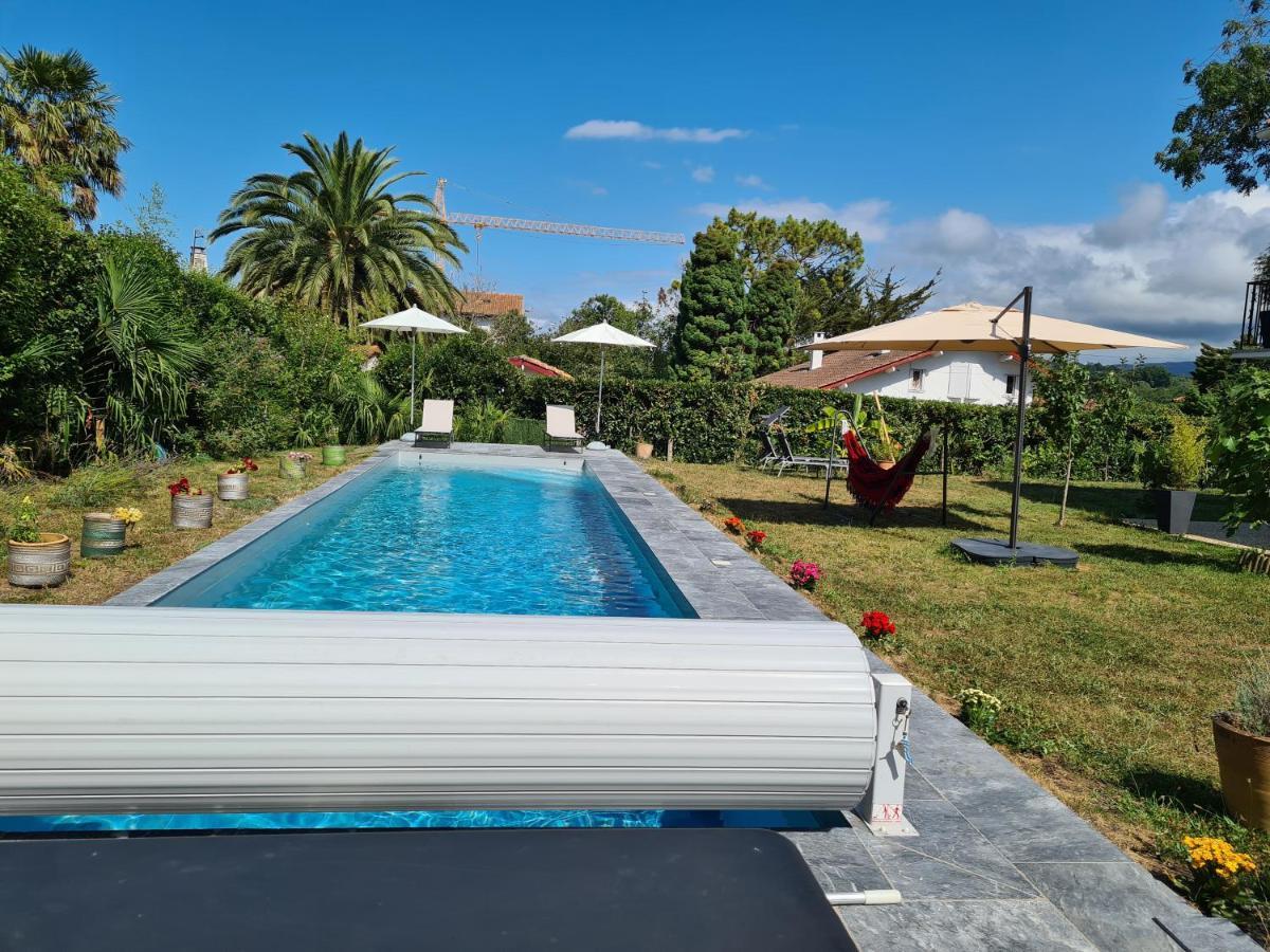 Appartement avec cuisine et grande piscine chauffée Hendaya Exterior foto